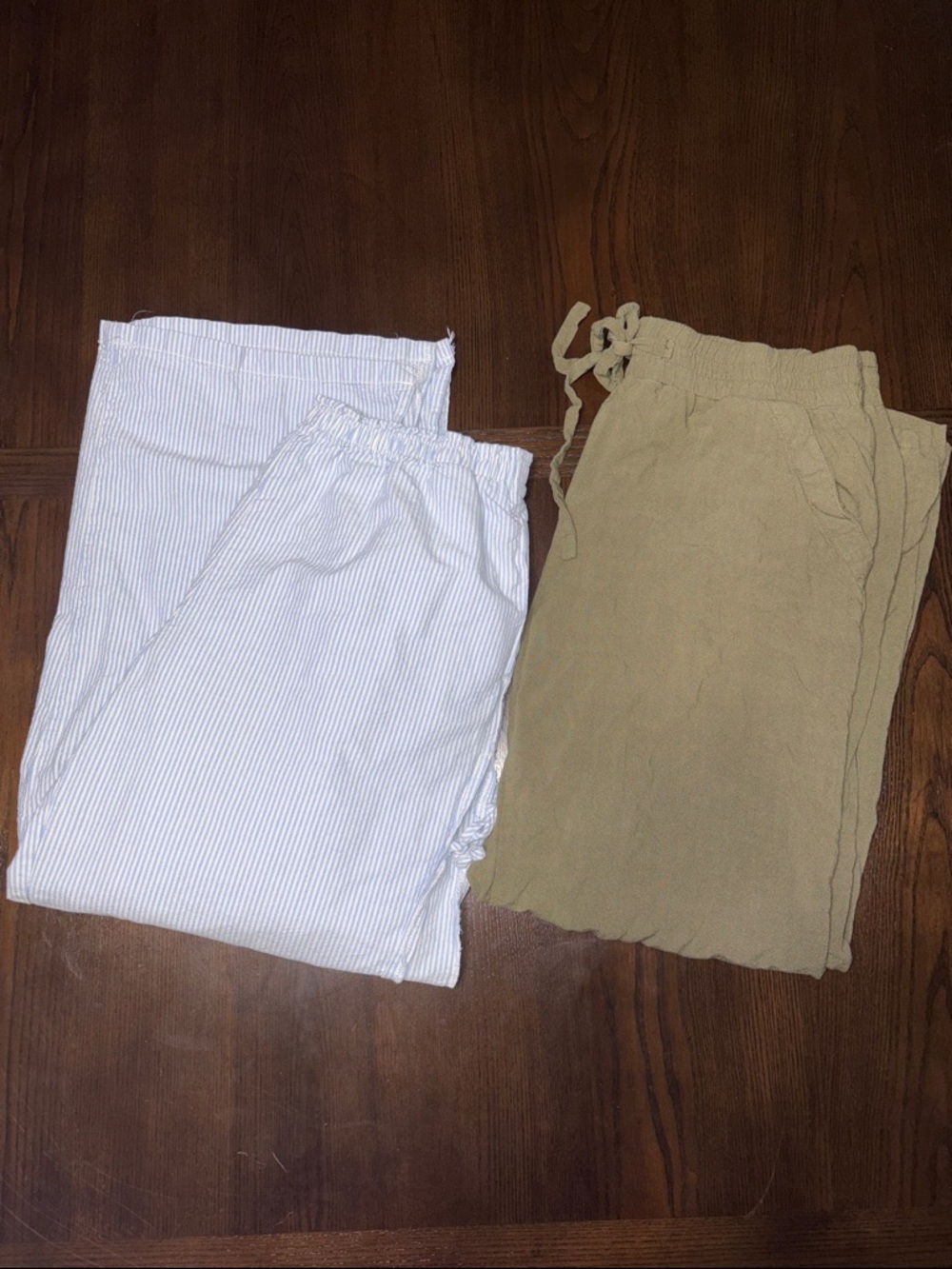 Pair of juniors XL pants